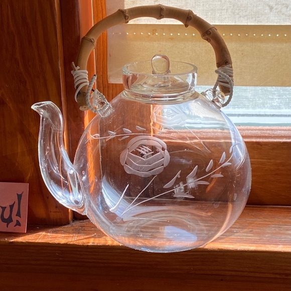 Vintage Hand Blown Teapot With Lid and Bamboo Handle and Red Etched Flowers - Picture 2 of 7
